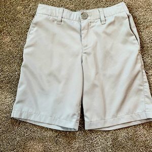 Under armour boys golf shorts